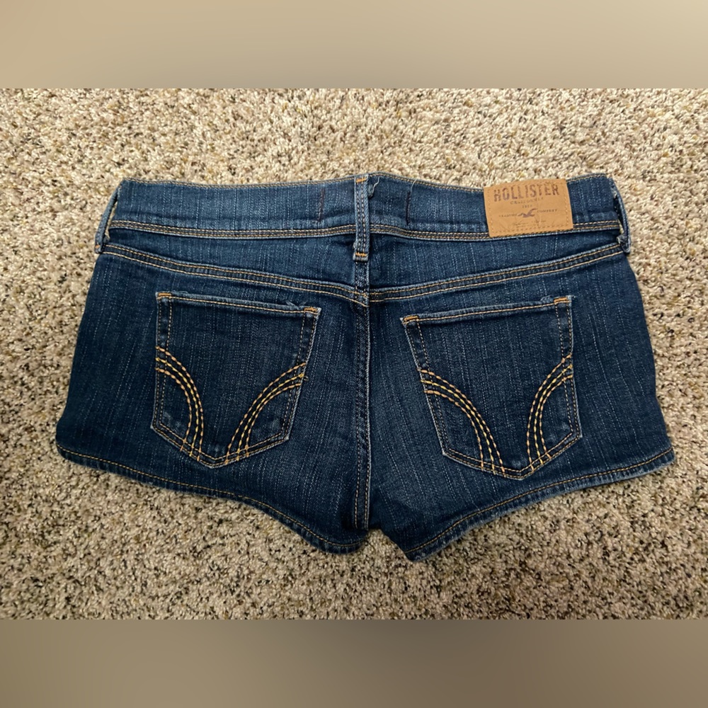 Hollister shorts Size 3/26 - Picture 3 of 3